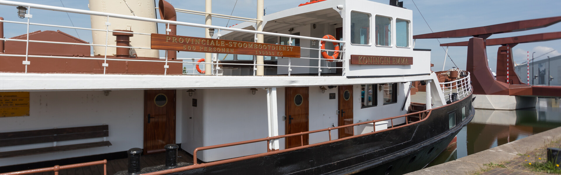 Hotelboot Koningin Emma